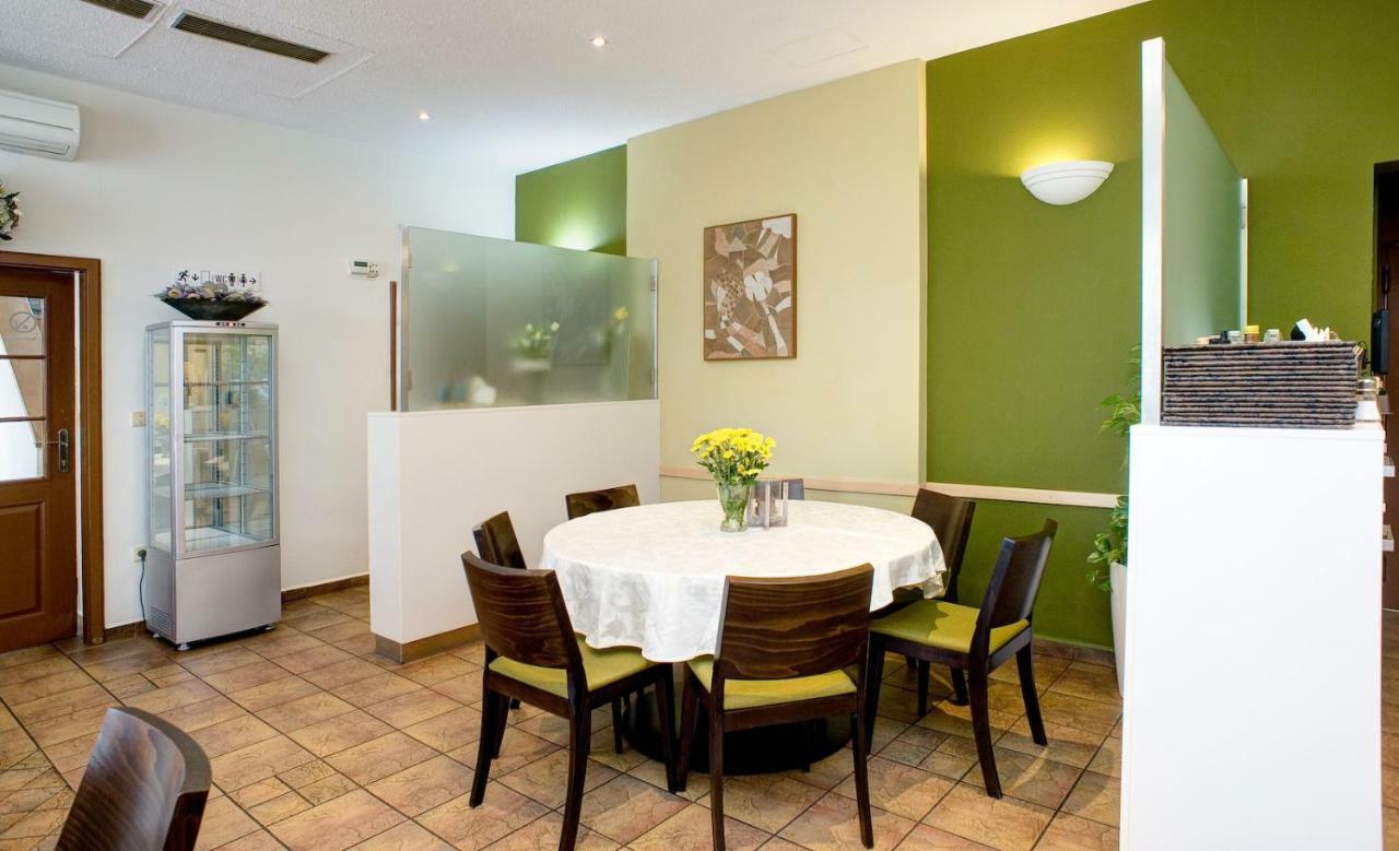 Pension Pegast Ceske Budejovice Exterior photo